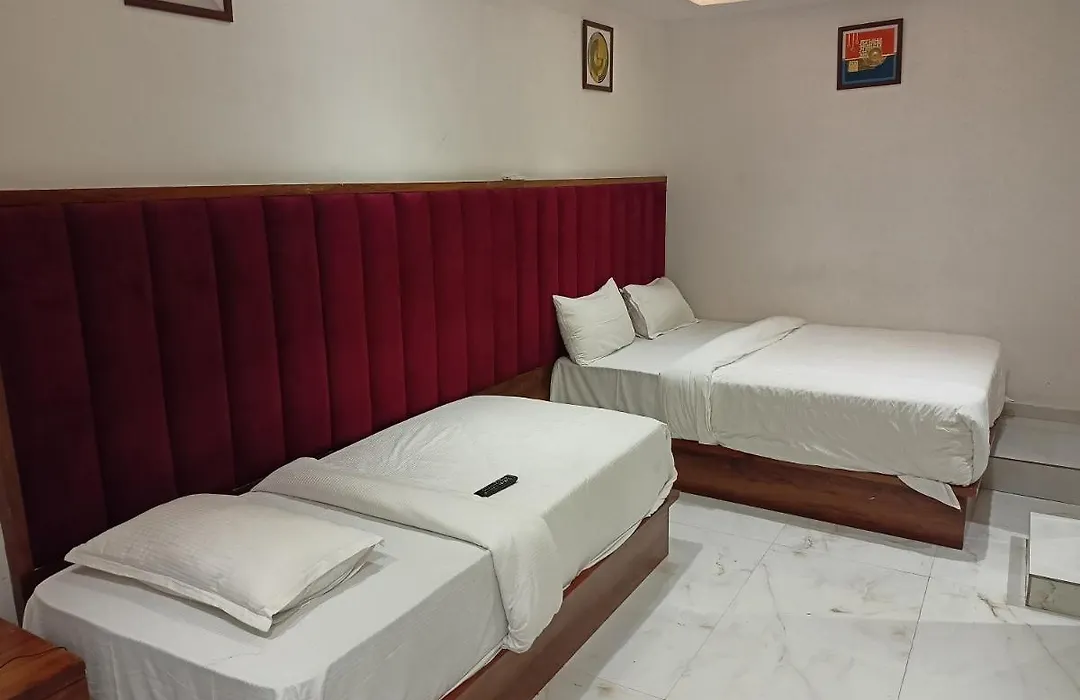 Hotel Palms Residency, Chembur Mumbai-1