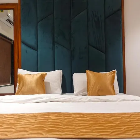 Hotel Palms Residency, Chembur Mumbai-3
